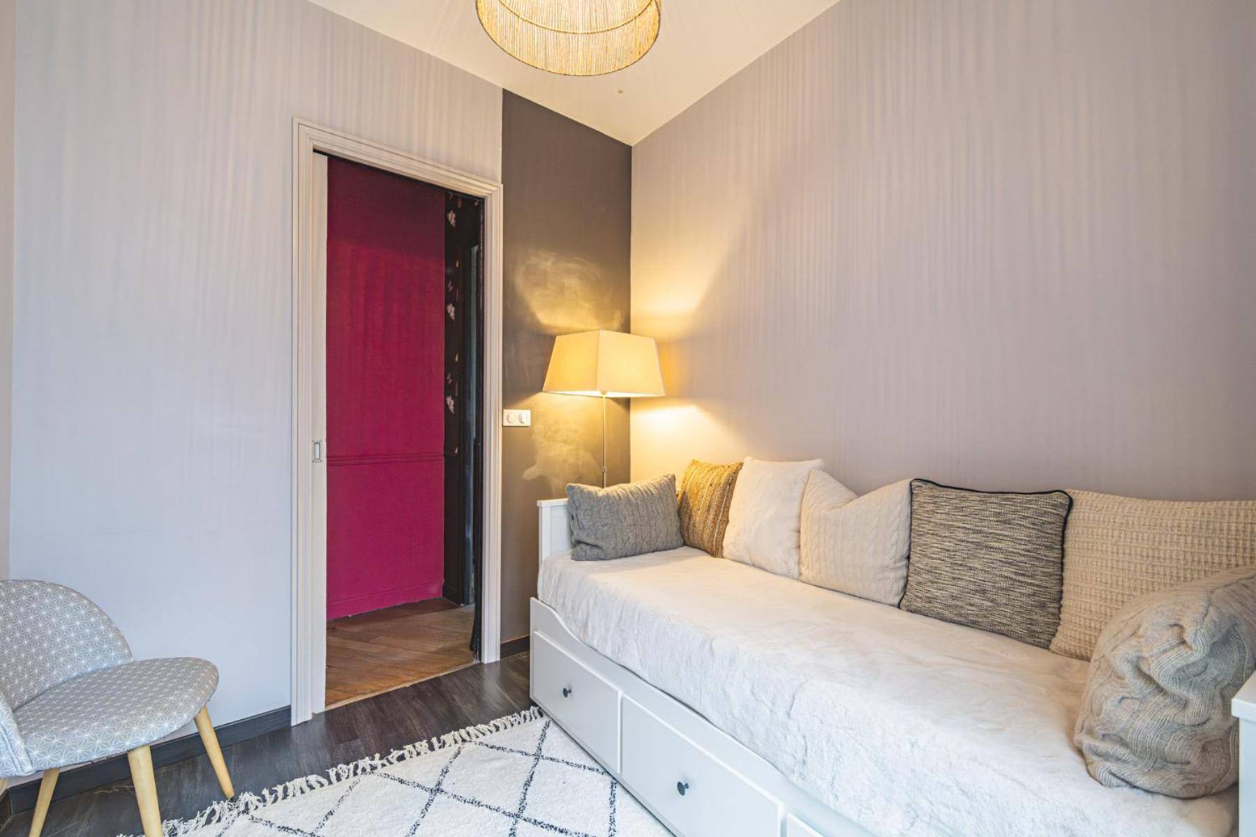 L'Elegance Vue Parc Apartment Реймс Екстериор снимка